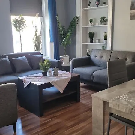Apartmán Stadtnah An Der Foerde 75 2 *